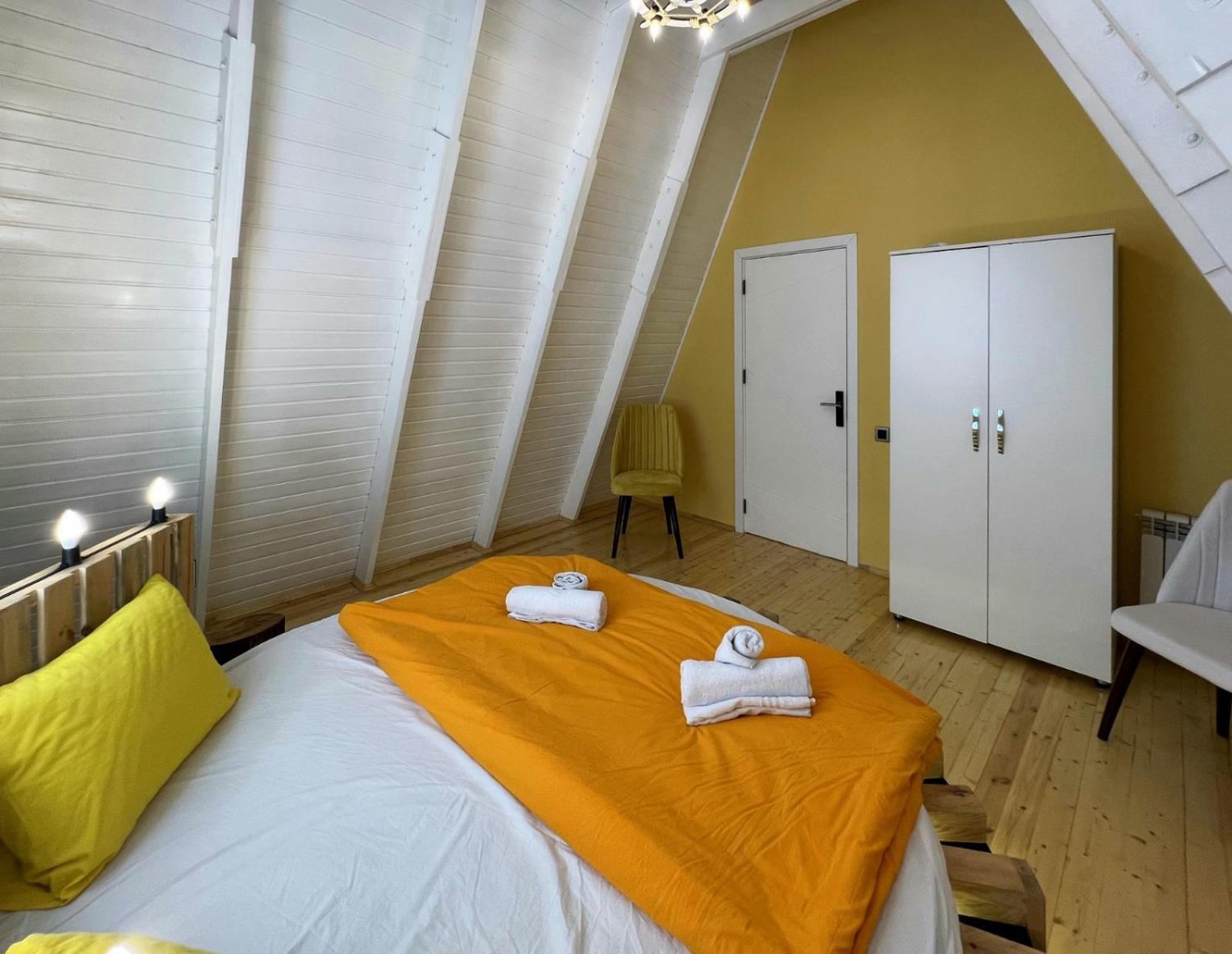 Qafqaz Mountside Ferienhaus *